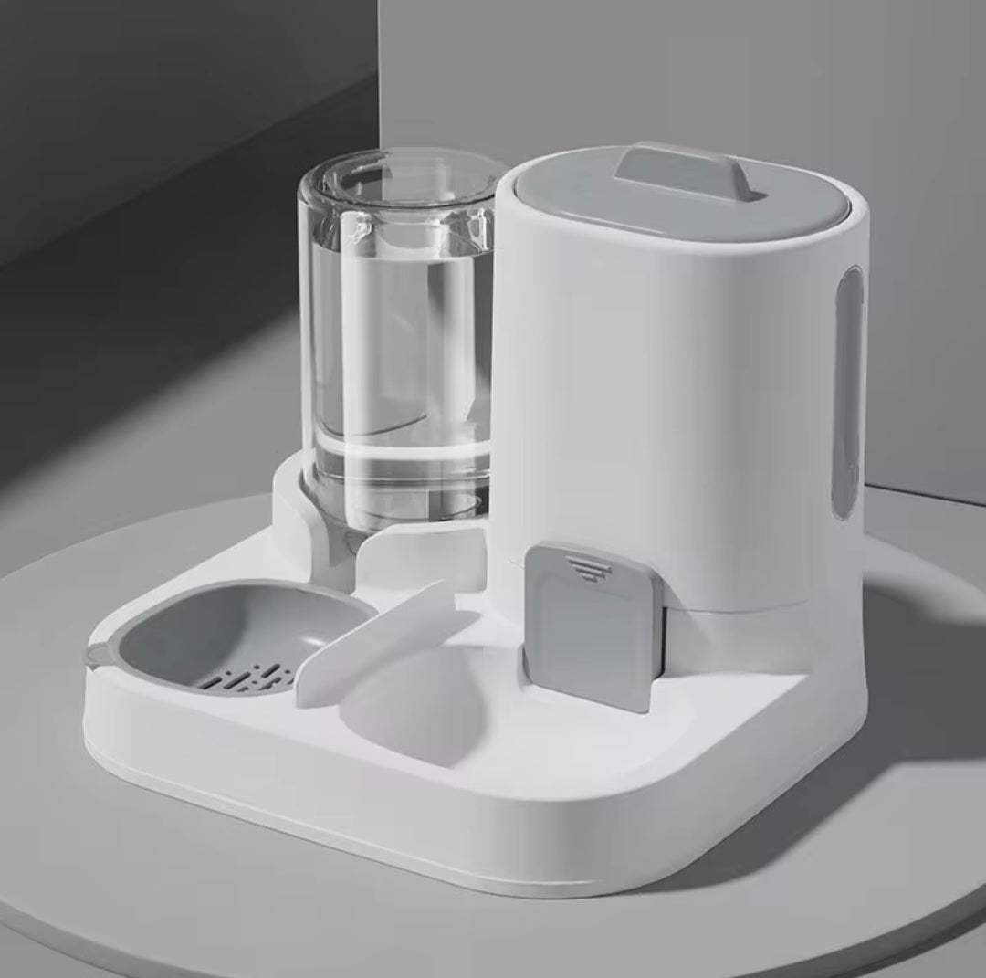2-in-1 Large Capacity Pet Food & Water Bowl - Smooth Feeding Station for Cats & Dogs